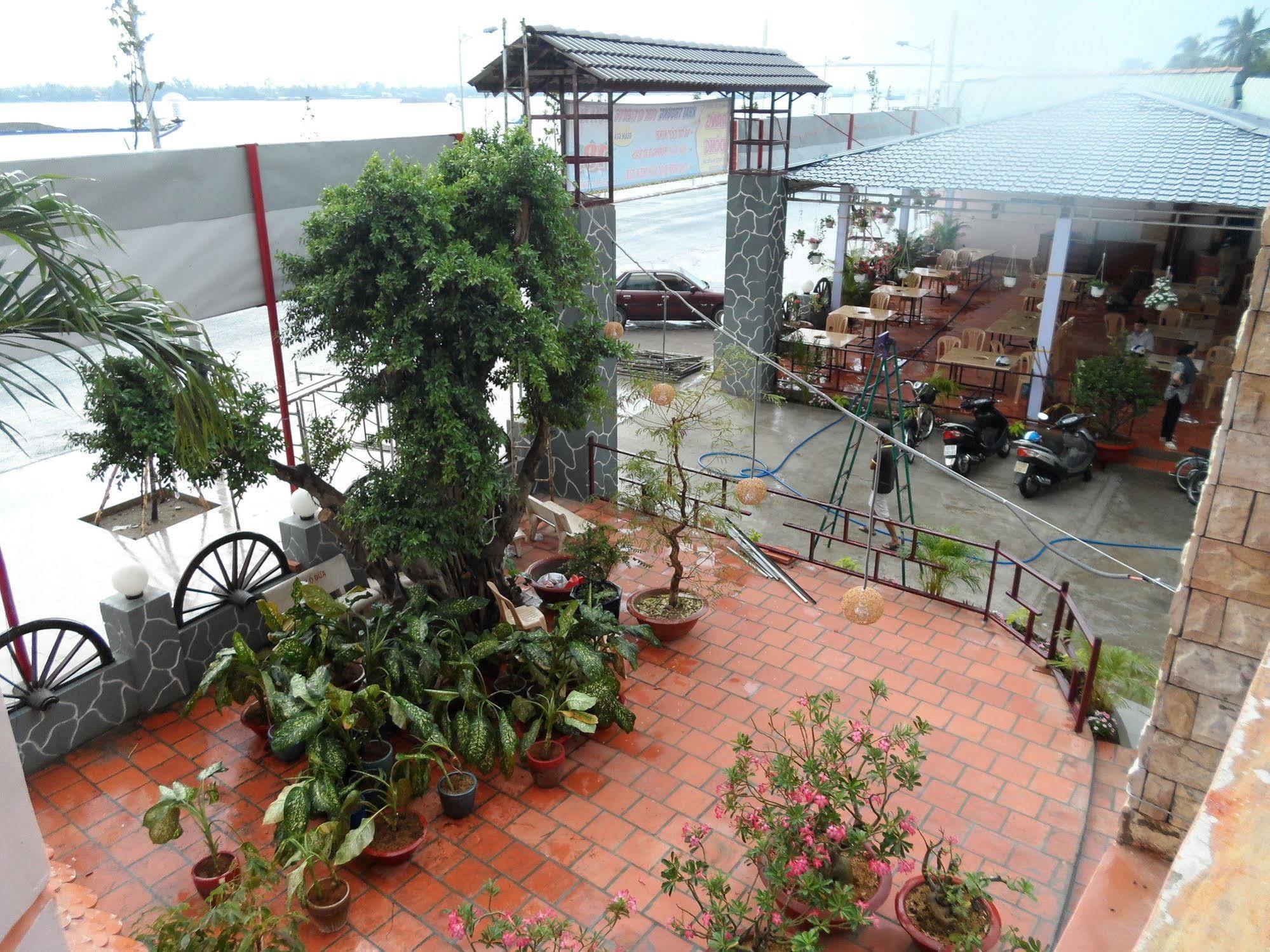 Rang Dong Hotel Mỹ Tho Extérieur photo