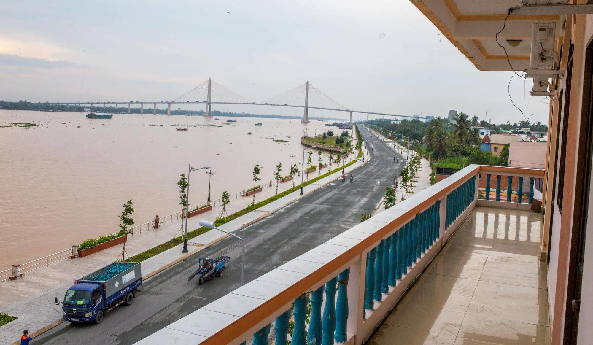 Rang Dong Hotel Mỹ Tho Extérieur photo