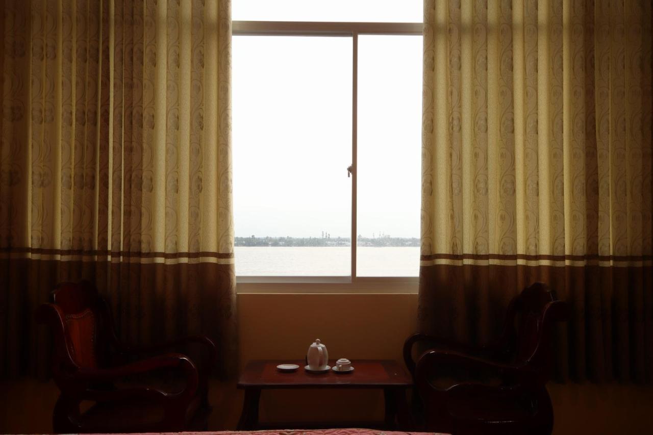 Rang Dong Hotel Mỹ Tho Extérieur photo